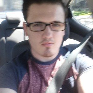 Meet your Posher, Dustin